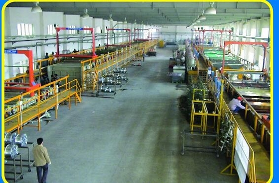 AC220V ইলেক্ট্রোপ্লেটিং উত্পাদন লাইন উচ্চ Plating অভিন্নতা অর্জন করতে সক্ষম